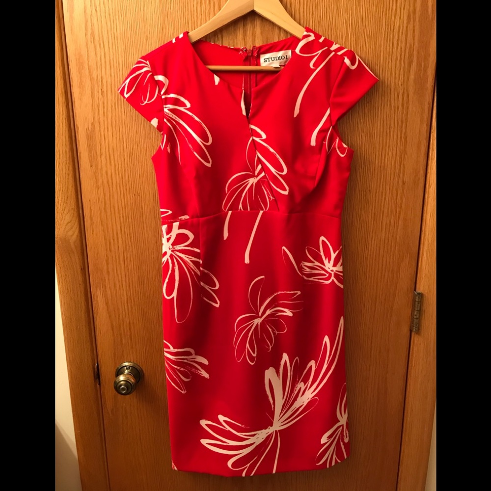 ❤️ Studio I Women’s Dress Red & White Size 10 ❤️